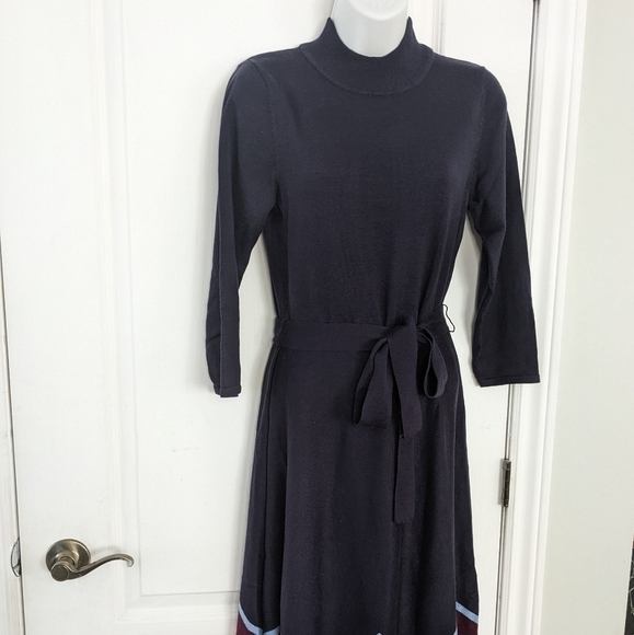 Vince Camuto Mock Neck knit Sweater Dress with Chevron pattern Small @D - Picture 10 of 12